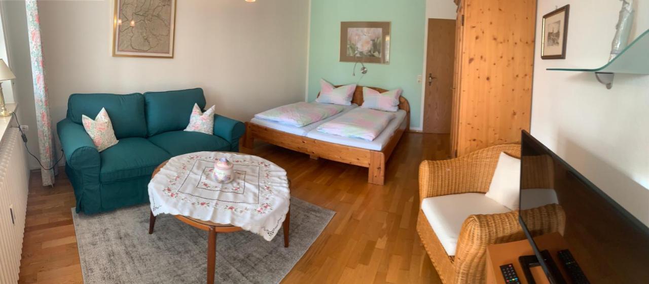 Haemmerle Fewo Holiday Apartment - Green คอนสตานซ์ ภายนอก รูปภาพ